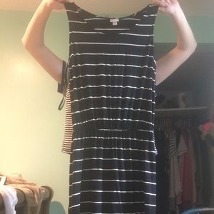 B&W striped maxi dress